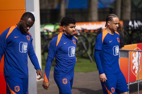 Dit is de vermoedelijke opstelling van Oranje tegen Spanje: Ronald Koeman hakt knoop door op lastige positie