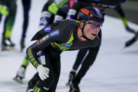 Schaatscoach Jillert Anema maakt Groenewoud-achtige uitzondering voor toptalent (17) die bij bekende zus woont