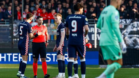 Live Eredivisie | PSV reageert uitstekend na knotsgekke slotfase en maakt gelijk