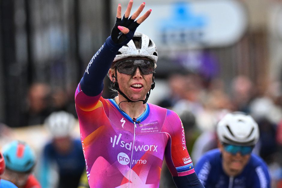 Lorena Wiebes blijft nog jaren bij SD Worx-Protime: 'Ik kreeg een mooi contract aangeboden'