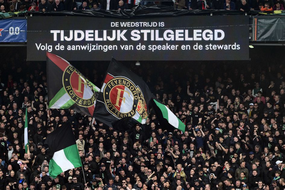 De bekerfinale begint zijn charme te verliezen: talloze onderbrekingen