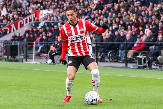 PSV-sterkhouder blijft nog jaren in Eindhoven: 'Meer tranen van geluk'