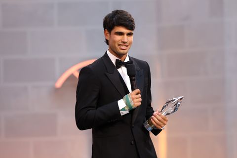 Foto's van Carlos Alcaraz baren ex-toptennisser flink zorgen richting Roland Garros: 'Dit wil je niet zien'