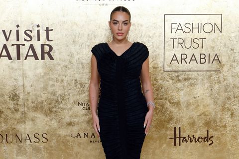 Verloofde van topvoetballer Cristiano Ronaldo toont 'groot hart' en schenkt enorm bedrag aan ziek kind (9)