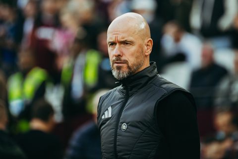 'Ajax krijgt enorme tik in zoektocht naar nieuwe trainer: Erik ten Hag aast op baan bij andere club'