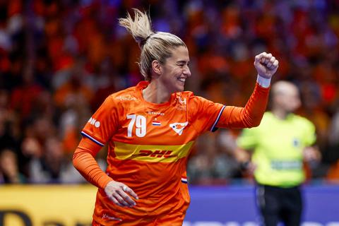 Het doek is gevallen voor handbalicoon Estavana Polman (33): 'Altijd in ons hart'
