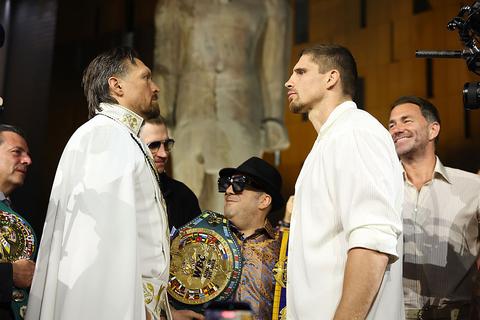 Nederlands boksicoon (63) ziet opening voor Rico Verhoeven tegen Oleksandr Usyk: 'Vol verwachting klopt mijn hart'