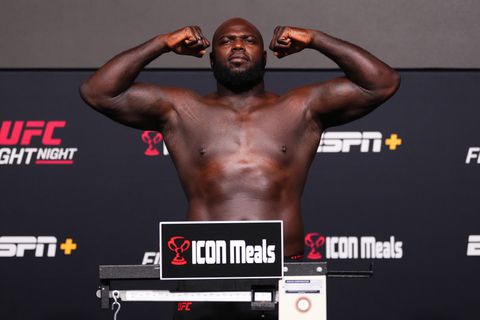 Surinaamse UFC-vechter Jairzinho Rozenstruik heeft nieuw gevecht tegen Australische KO-artiest