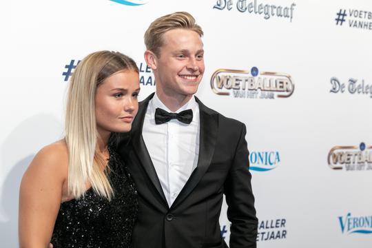 Mikky Kiemeney smelt weg bij mierzoete foto van Frenkie de Jong: 'Pfff...'
