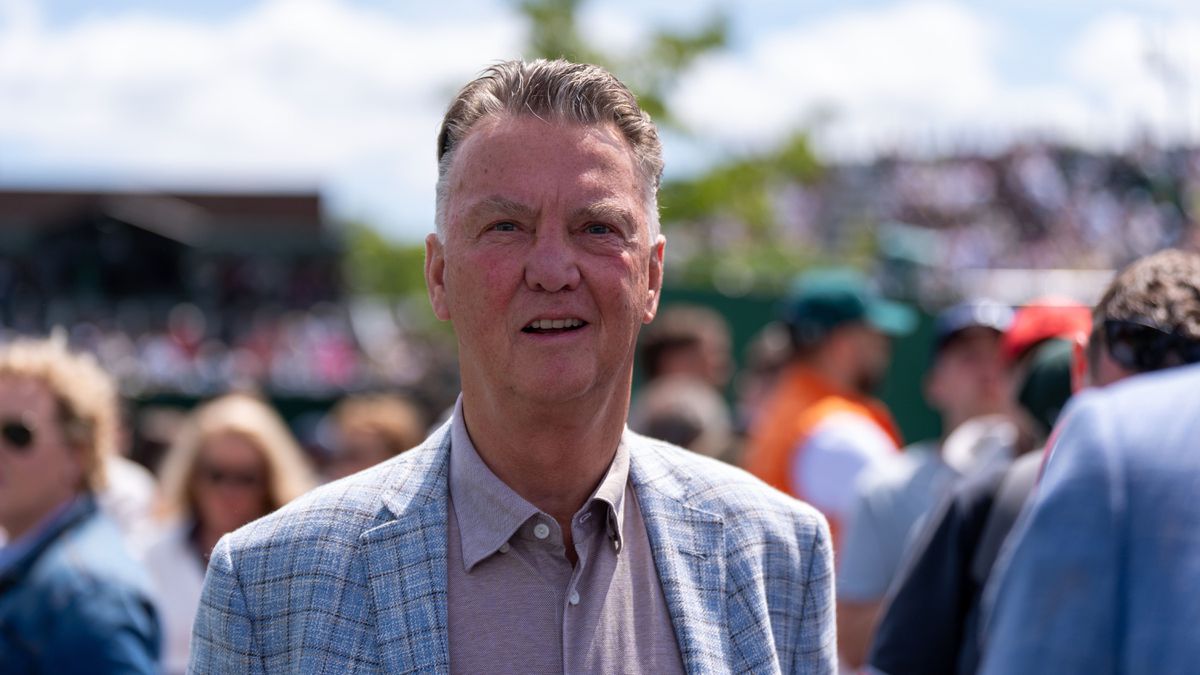 Louis van Gaal maakt ruim een miljoen euro winst op luxe appartement in Noordwijk