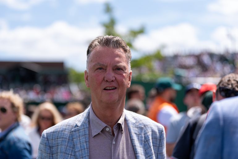 Louis van Gaal maakt ruim een miljoen euro winst op luxe appartement in Noordwijk