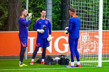 'Feyenoord kijkt voor vervanger Justin Bijlow rond in de Eredivisie'