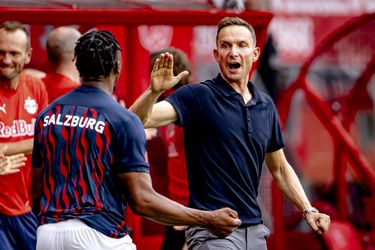 Pepijn Lijnders kan miljoenen van deelname aan groepsfase Champions League ruiken met Salzburg