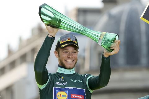 Topsprinter en groenetruiwinnaar blijft trouw aan Lidl-Trek: 'Dit is mijn huis'