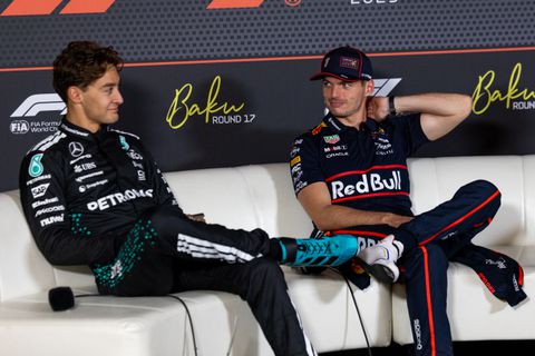 George Russell niet bang voor 'intimiderende' Max Verstappen: 'Ik geloof dat ik iedereen kan verslaan'