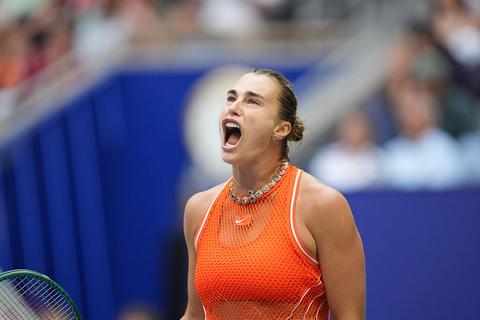 Toptennisster Aryna Sabalenka geniet zichtbaar van bijzonder moment na deceptie op US Open