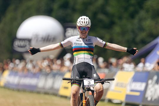 Nederlandse wielrensters domineren nominaties 'beste van het jaar', Mathieu van der Poel enige bij de mannen