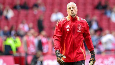 Ajax-doelman Remko Pasveer wist al vóór AZ dat hij zou keepen tegen Chelsea: 'Dat wordt beloond'