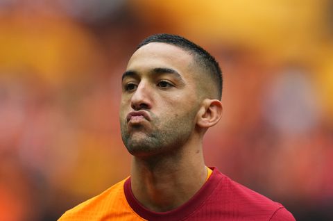 'Ex-Ajacied Hakim Ziyech heeft na mislukte gesprekken tóch nieuwe club te pakken'