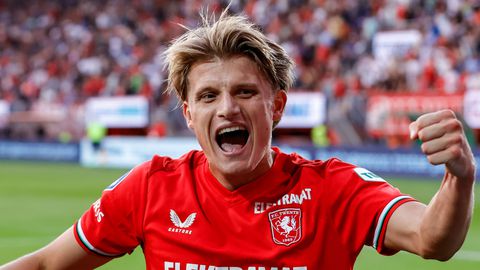 Ronald de Boer ziet verbeterpunt voor Eredivisie-topscorer Sem Steijn: 'Dan maakt hij aanspraak op Oranje'