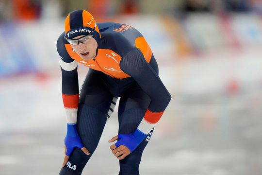 Topschaatser Jenning de Boo legt vinger op de zere plek na 'teleurstellende' tweede plaats: 'Dat was niet in mijn voordeel'