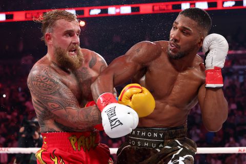 Topbokser Anthony Joshua ziet miljoenen verdampen na knock-outzege op Jake Paul