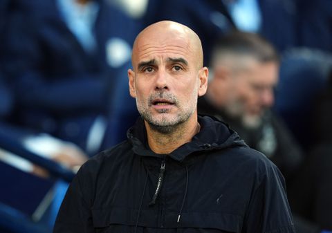 Toptrainer komt met opvallende waarschuwing voor zijn spelers: 'Ze mogen eten, maar ik wil ze controleren'