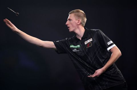 Matige Wessel Nijman is na keiharde nederlaag uitgeschakeld op WK darts