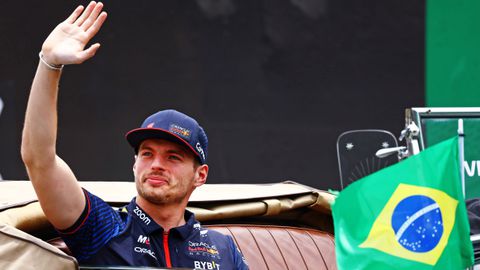 Max Verstappen zat in de problemen bij rij-examen: 'Ik ging in discussie'
