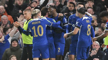 Chelsea sloopt Middlesbrough en gaat naar finale League Cup