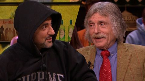 Verbod op capuchons in voetbalstadions? 'Die gastjes doen die hoodies met voorbedachten rade aan'