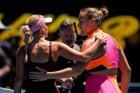 Vriendin Tallon Griekspoor frustreert toptennisster Aryna Sabalenka op Australian Open: 'Emotioneel alle kanten op'