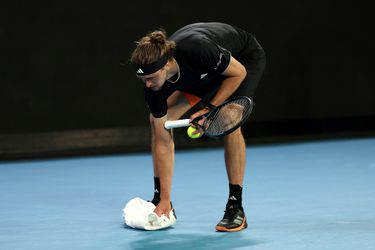 Nieuw incident op Australian Open: veelbesproken toptennisser loopt boos weg na excuses van tegenstander