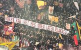 Het spandoek van AS Roma-fans bij het duel met Feyenoord. © ESPN