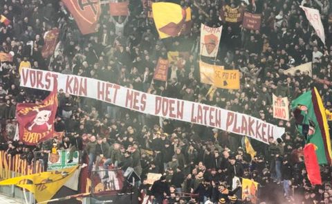 Mysterieus spandoek AS Roma verwart Feyenoord-fans (maar hier gaat het over)