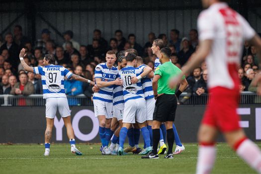 Spakenburg-trainer droomt van terugkeer derby met IJsselmeervogels: 'Die rekening staat nog open'