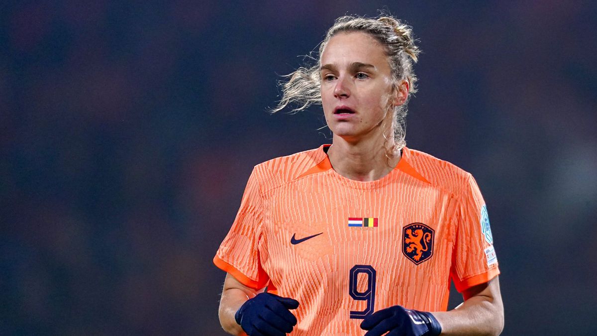 Opstelling Oranje Leeuwinnen tegen Spanje: Vivianne Miedema keert terug voor strijd om Olympisch ticket