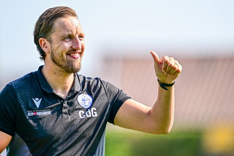 Succestrainer wil met Spakenburg naar Keuken Kampioen Divisie, maar heeft belangrijke eis: 'Anders zijn we failliet'
