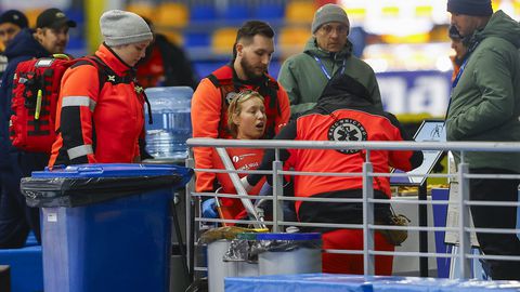Schaatskampioene kan weer lachen na 'eng' moment: 'Het was een heel raar gevoel'