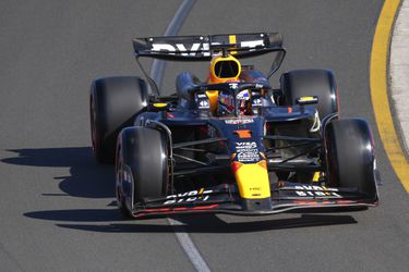 IJzersterke Max Verstappen pakt ook in Australië pole position