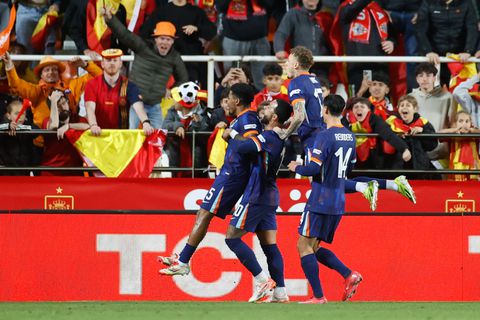 Oranje-debutant Ian Maatsen zorgt voor hartverwarmend gebaar richting bijzondere mensen