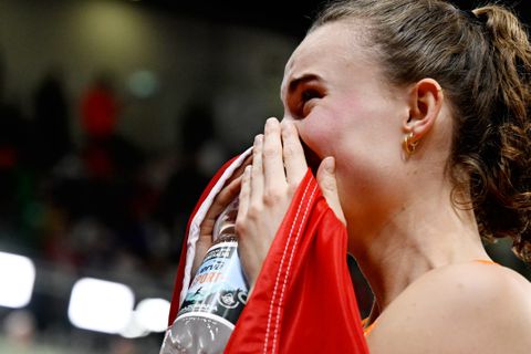 Hartverwarmend moment op WK atletiek tussen Nederlandse medaillewinnaressen: 'Toen voelde ik emoties opkomen'