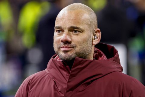 Wesley Sneijder zoekt contact met Yvonne Coldeweijer na roddel: 'juicekoningin' plaatst rectificatie