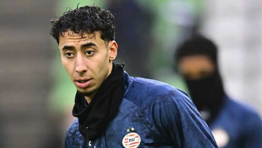 PSV-verdediger krijgt flinke klap te verwerken: kampioenswedstrijd dreigt aan hem voorbij te gaan