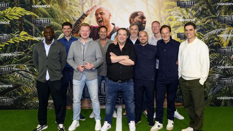 Oud-voetballer (42) duidelijk over opmerkelijke geruchten rond Wesley Sneijder en co: 'Het is gewoon niet waar'