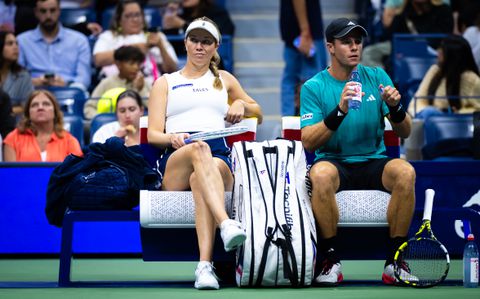 Tenniswereld in de ban van opmerkelijke dating-rel: 'Hij maakt geen schijn van kans'