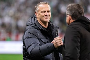Gedegradeerd Vitesse wil John van den Brom als nieuwe trainer: 'Het is doodzonde'