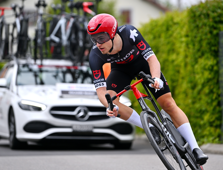 Nederlands wielersucces in Ronde van Romandië: Maikel Zijlaard stunt en verslaat oud-wereldkampioen
