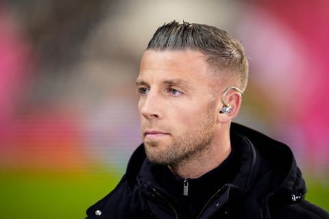 Oud-Ajacied hoopvol over laatste wens: 'Ik kom op het veld, desnoods in een rolstoel'