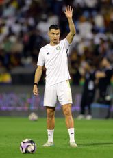Bizar verhaal over Cristiano Ronaldo, die twee peperdure horloges vergat in hotelkamer: 'Ze zijn zo uniek'